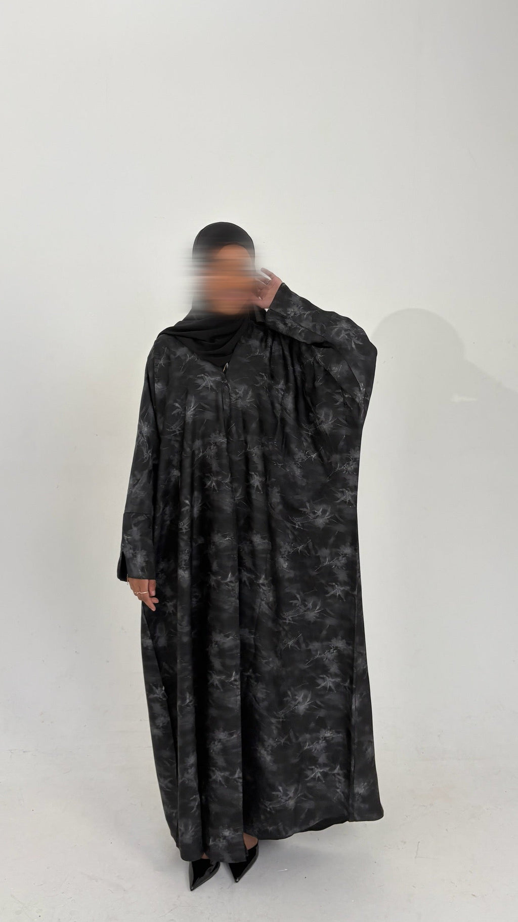 Eclipse Open Abaya